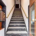 In Mit Kostenloser Privatgarage By Interhome