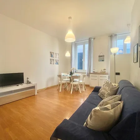 In Mit Kostenloser Privatgarage By Interhome * Rapallo
